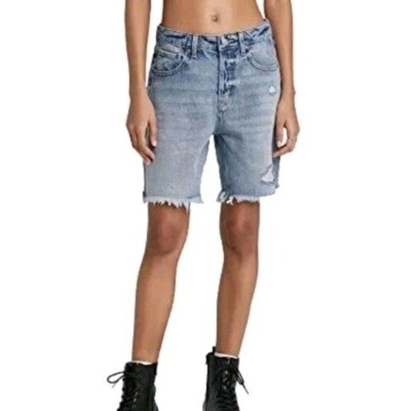 Wild Fable Pants - Wild Fable Women's Size 6 28 Waist Shorts High-Rise Bermuda Jean Medium Wash